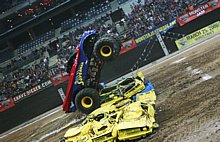 MONSTER JAM