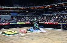 MONSTER JAM