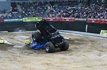 MONSTER JAM